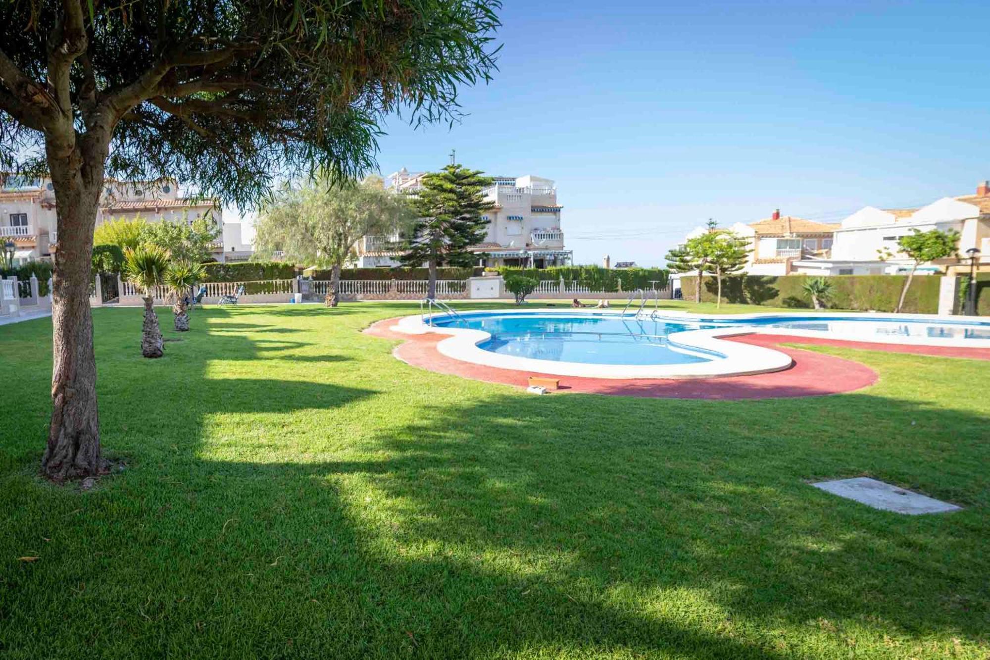 Bungalow La Mata Torrevieja Villa Exterior foto